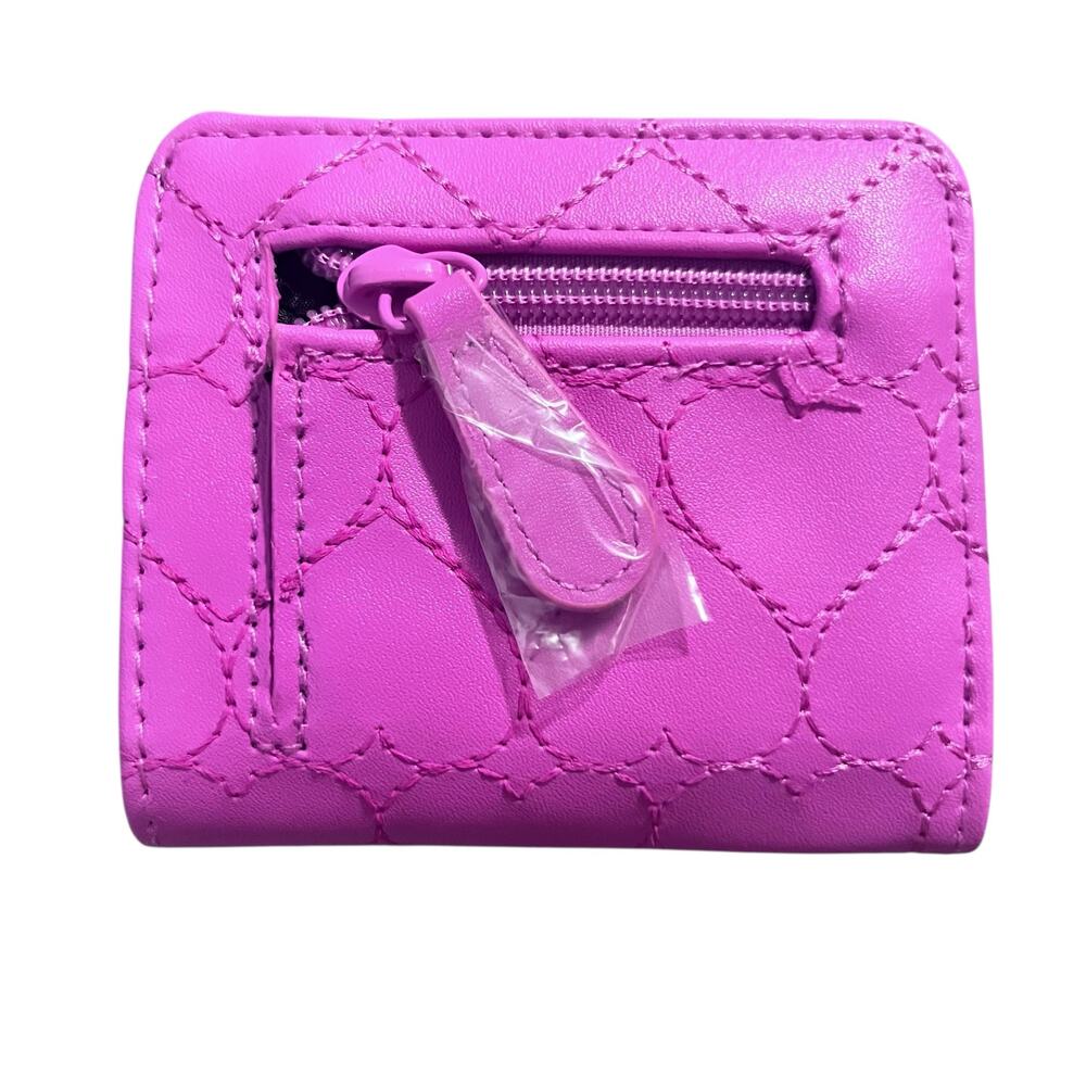 New Pink Betsy Johnson heart Leather Wallet - Picture 3 of 5